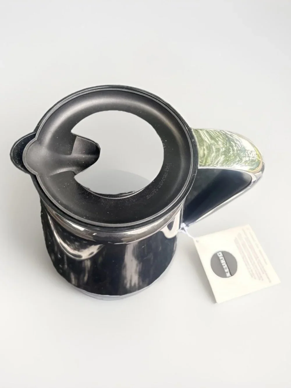 Keurig Hot 2.0 Coffee Pot / Pitcher / Carafe 32 oz (4 cups) Black & Chrome